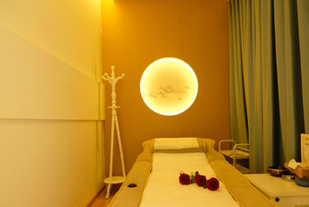 武汉汉阳区日式指压的寂静美学:在按压中听见雪落的声音